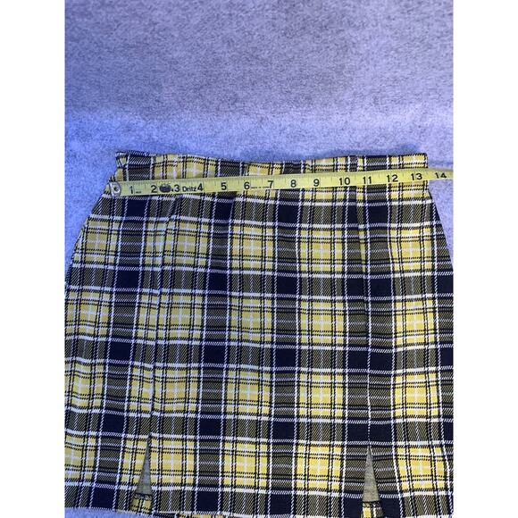 Divided Yellow Plaid Skirt By H&M, Size Small, Mini Skirt With Elastic Waist - Picture 8 of 9